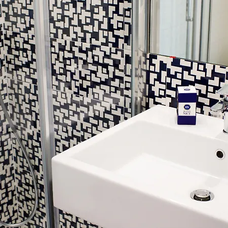 Hotel Nice 3* סורנטו