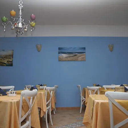 Hotel Nice מלון