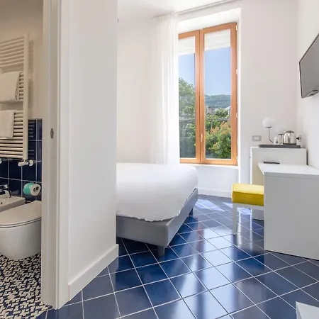 Otel Hotel Nice 3*