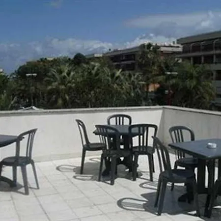 Otel Hotel Nice Sorrento